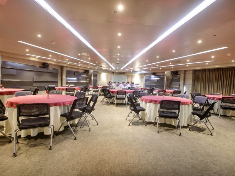 Auditorium for conferences and corporate training at BRAC Centre Inn